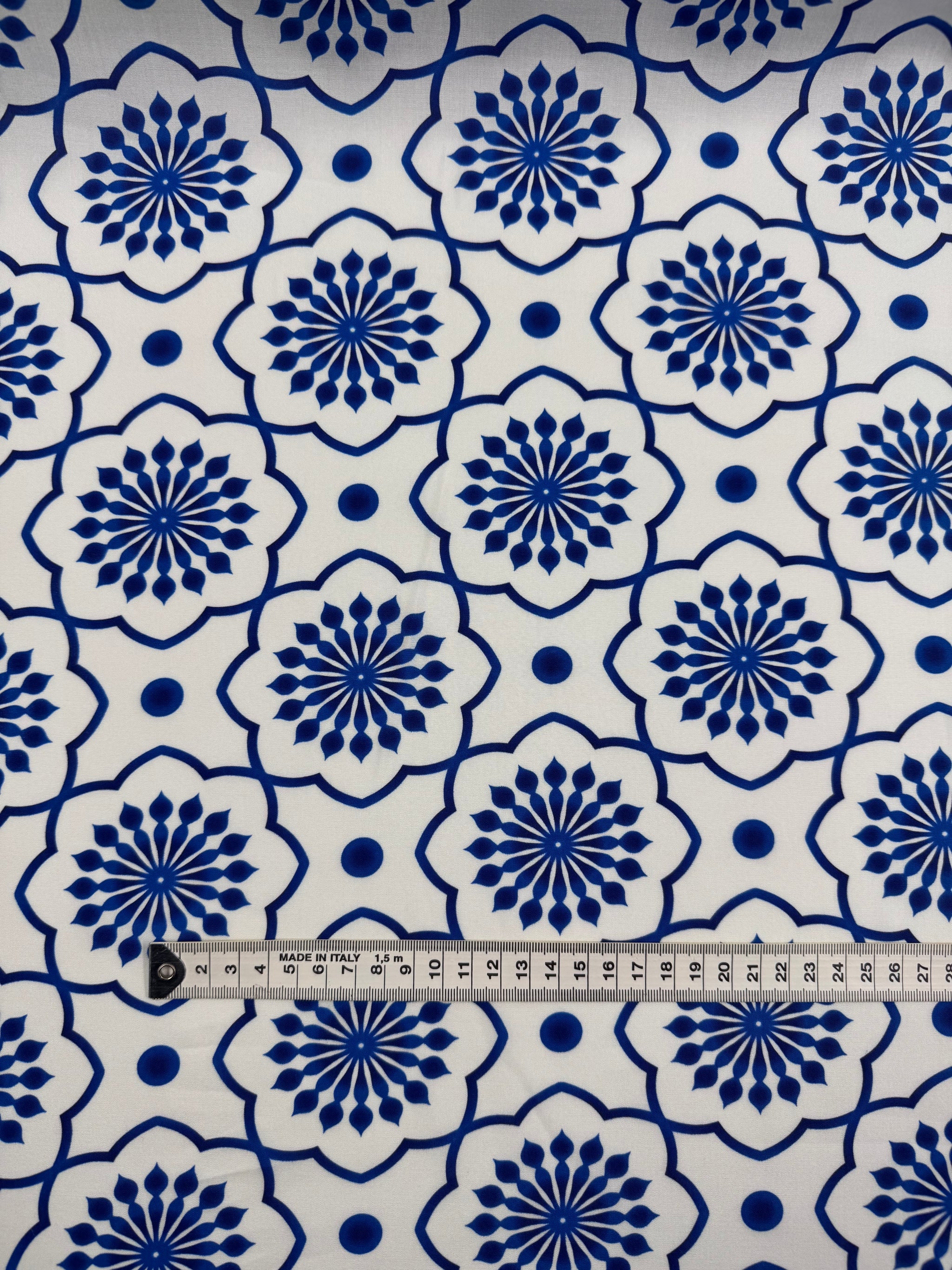 Silkyfall rayon - Indigo Mosaic - 150cm