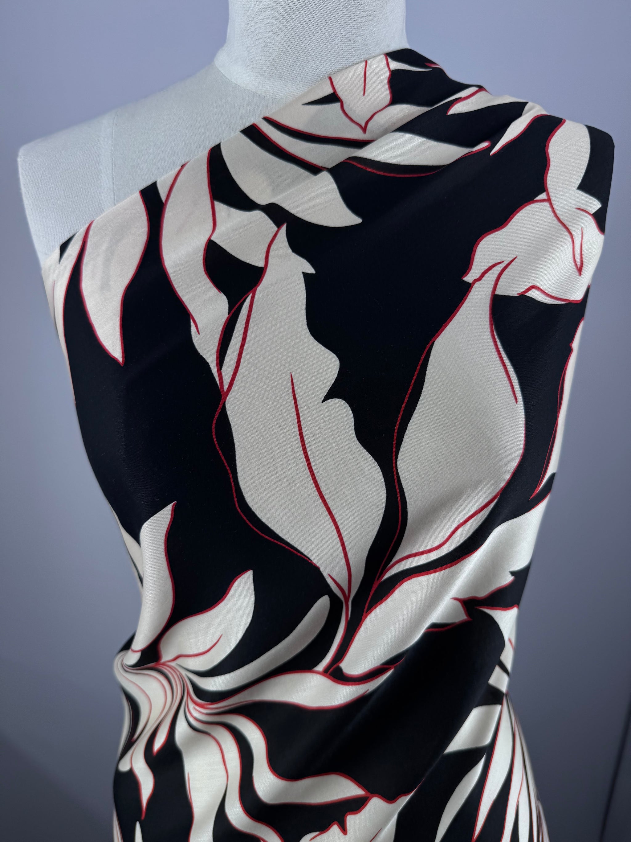 Mercerised Viscose  - Shadow Palm - 150cm