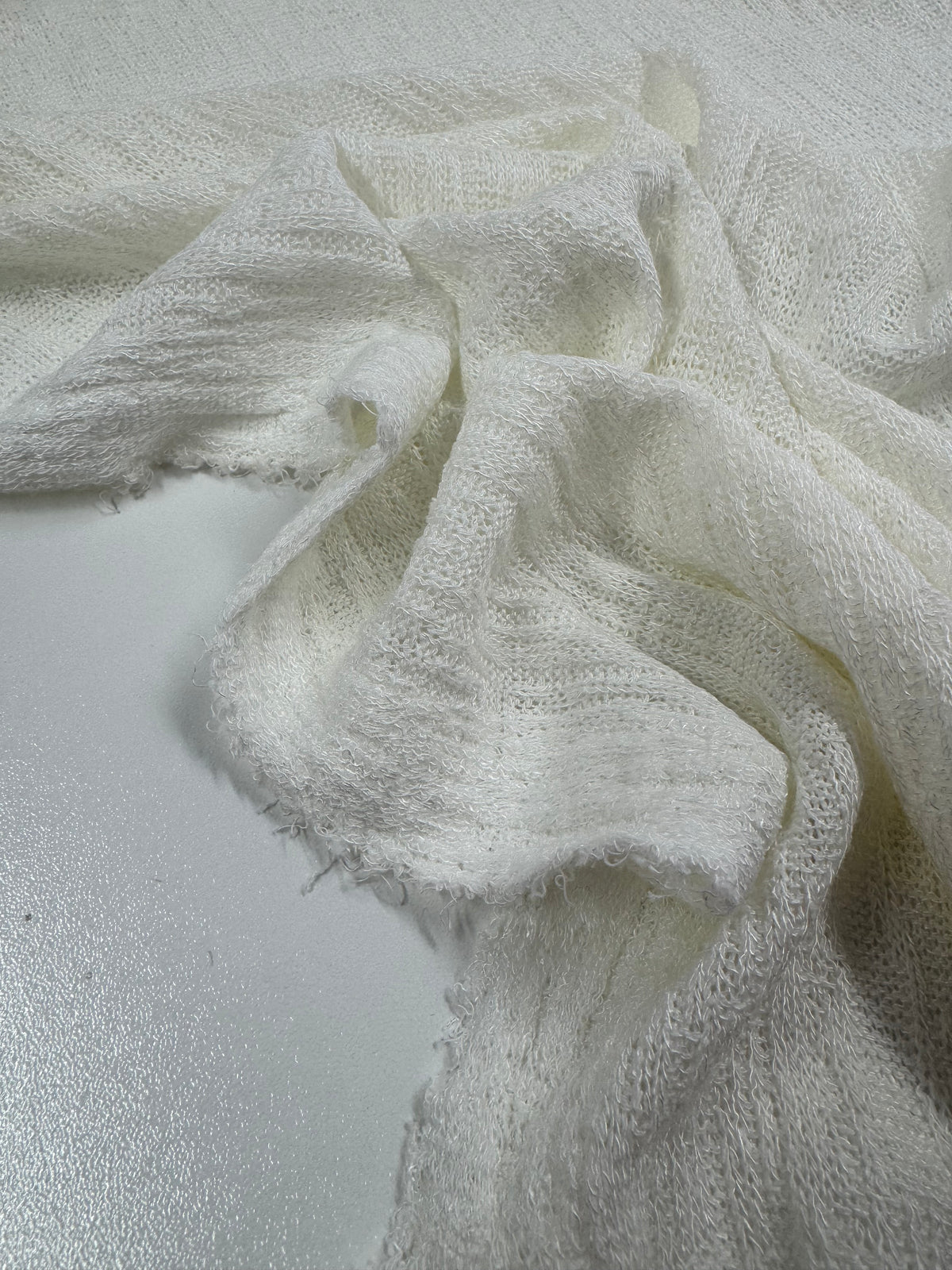 Ivory textured knit fabric - view 3