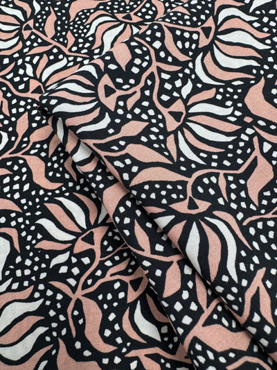 Designer Rayon - Deco Blooms - 145cm