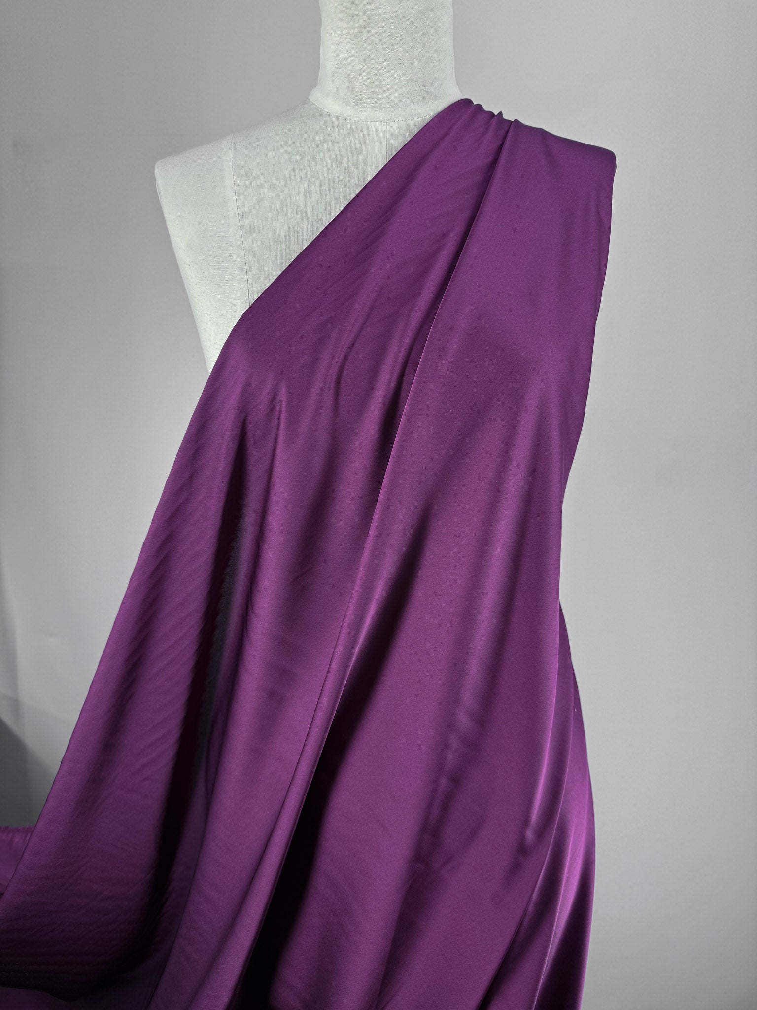 Liquid Satin - Phlox - 150cm