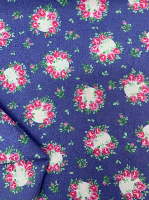 Super Cheap Fabrics - Craft & Quilt - Rose Bouquet - 112cm